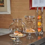 De 4*