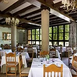 Hotel De 4*
