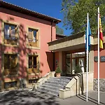 Hotel De 4*