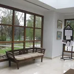 De 4*